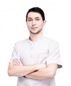 Пазов Аслан Тимурович стоматолог